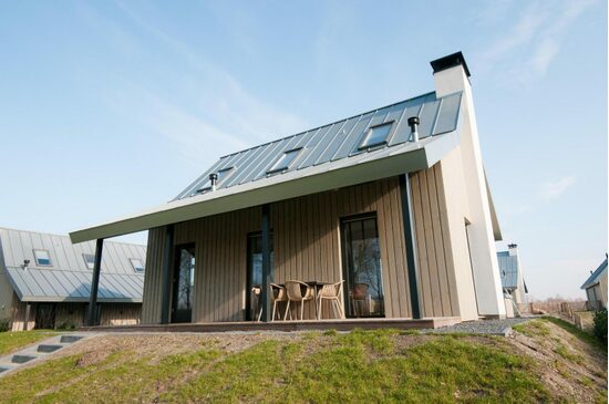 Luxe modern ingerichte vakantiewoning op resort in Zeeland