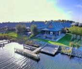  Top view of the holiday home's own jetty in Zeeland