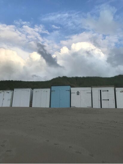 Het bos en strand zijn op loopafstand.